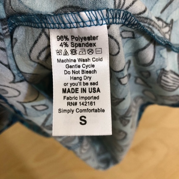 LuLaRoe Julia! - Picture 4 of 5